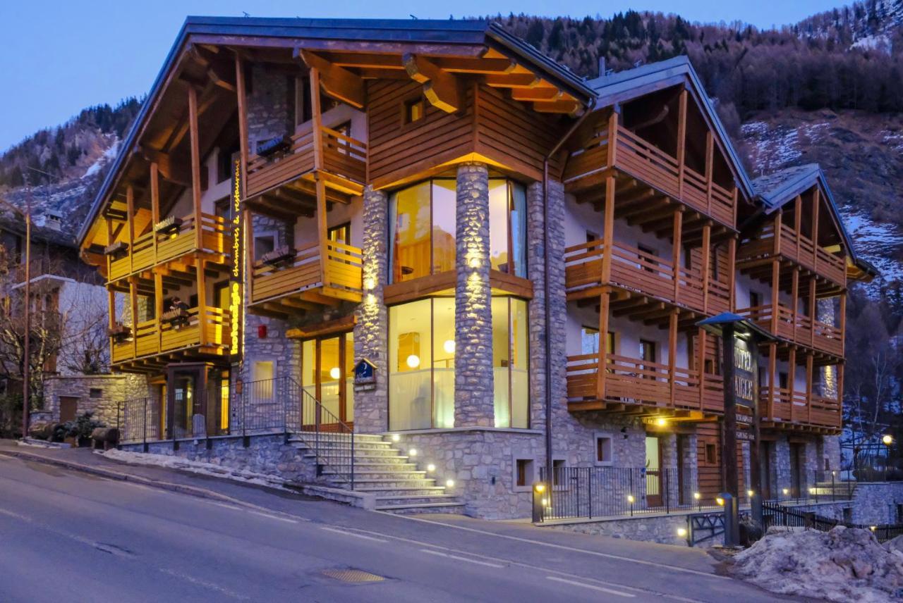 Hotel Aigle Courmayeur Exteriör bild
